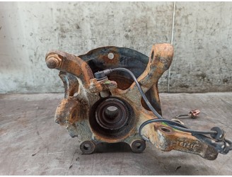 Recambio de mangueta delantera izquierda para nissan x-trail (t30) 2.2 16v turbodiesel cat referencia OEM IAM 40014JG000 40014JG