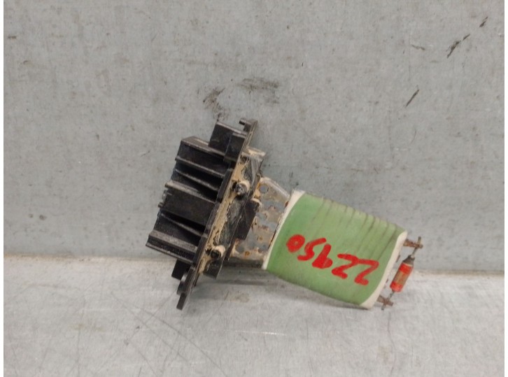 Recambio de resistencia calefaccion para peugeot bipper (aa_) 1.4 hdi referencia OEM IAM 1684873680 1684873680 DENSO