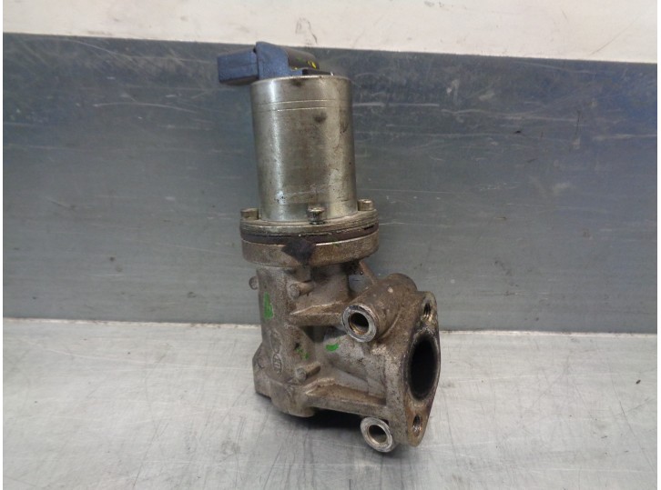 Recambio de valvula egr para hyundai matrix (fc) 1.5 crdi cat referencia OEM IAM 284102A120  KOF