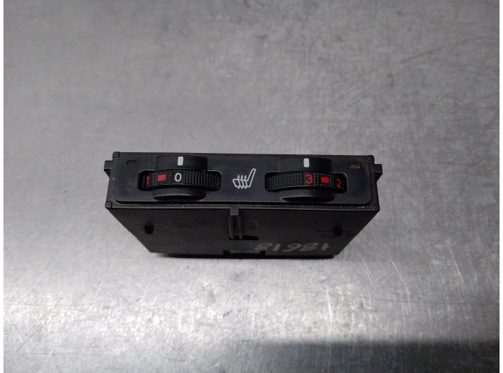 Recambio de interruptor para lexus is 200 (ds2/is2) d-cat referencia OEM IAM 453451 