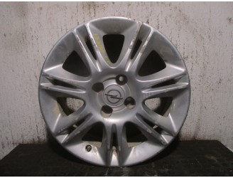 Recambio de llanta para opel corsa d 1.2 16v cat (z 12 xep / lb4) referencia OEM IAM 13211902 R166JX16H2ET40 ALUMINIO 14P