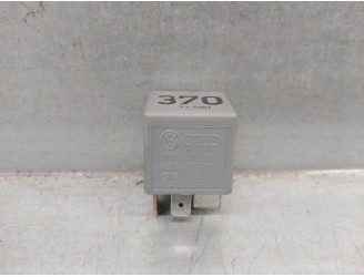 Recambio de rele para audi a6 berlina (4b2) 1.9 tdi referencia OEM IAM 8D0951253 