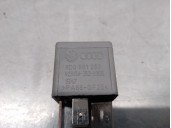 Recambio de rele para audi a6 berlina (4b2) 1.9 tdi referencia OEM IAM 8D0951253  