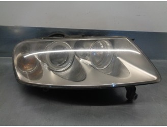 Recambio de faro derecho para volkswagen touareg (7la) tdi r5 referencia OEM IAM 7L6941016BA 89307881 5 PUERTAS