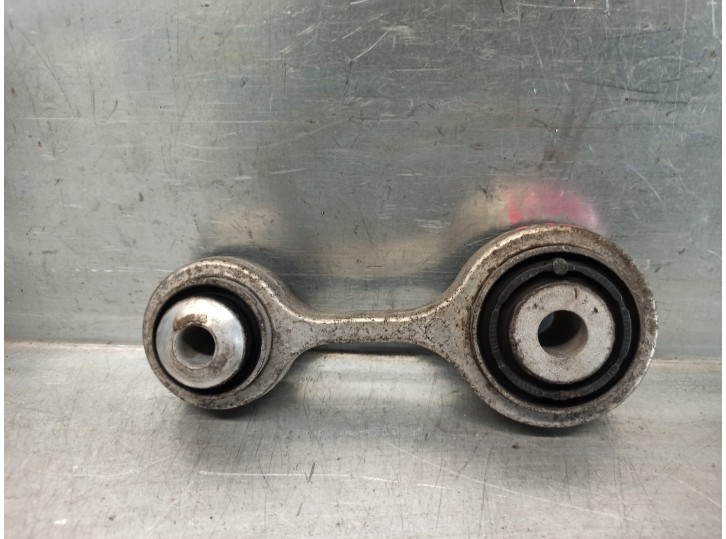 Recambio de barra suspension para bmw serie 7 (f01/f02) 3.0 turbodiesel referencia OEM IAM 33326775683 