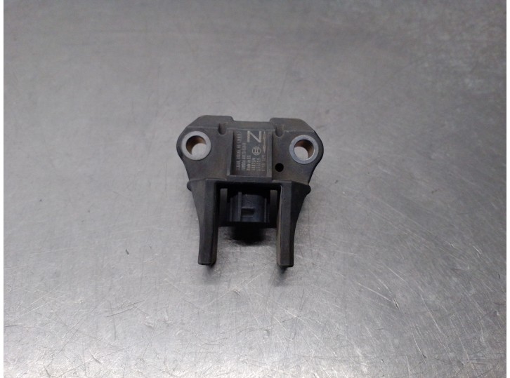 Recambio de sensor impacto para lexus is 200 (ds2/is2) d-cat referencia OEM IAM 8917353040  