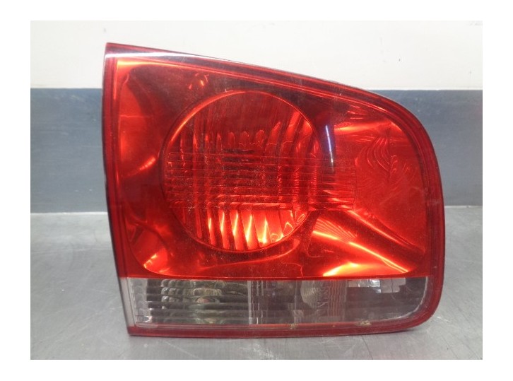 Recambio de piloto trasero izquierdo para volkswagen touareg (7la) tdi r5 referencia OEM IAM 7L6945093H DE PORTON 5 PUERTAS