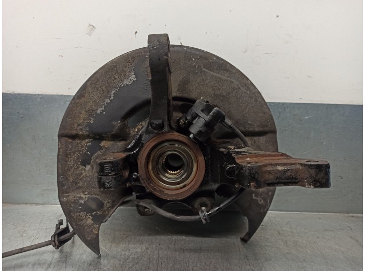 Replacement front left steering knuckle for Saab 9-5 Saloon 2.0 CAT OEM IAM reference 4569638 