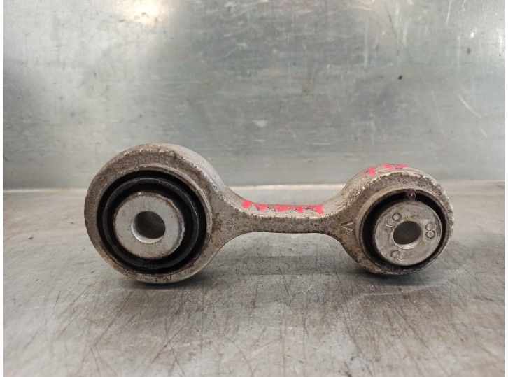 Recambio de barra suspension para bmw serie 7 (f01/f02) 3.0 turbodiesel referencia OEM IAM 33326775683 