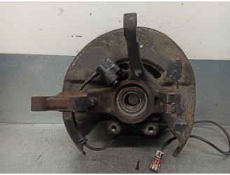 Recambio de mangueta delantera derecha para saab 9-5 berlina 2.0 cat referencia OEM IAM 90490136  