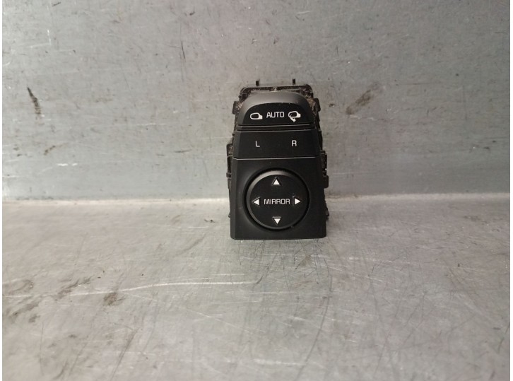 Recambio de mando retrovisor para kia niro referencia OEM IAM 4C74801000 93530G5040 