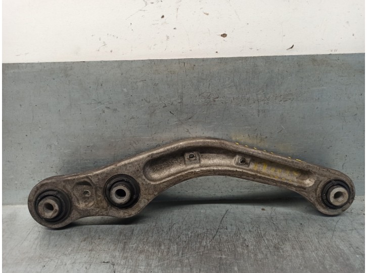 Rear upper left suspension arm replacement part for Audi A8 (4E2) 4.0 V8 32V TDI biturbo CAT (ASE) OEM IAM reference 4