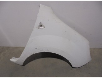 Recambio de aleta delantera derecha para renault kangoo 1.5 dci diesel referencia OEM IAM BLANCA 