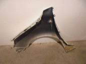 Recambio de aleta delantera derecha para renault kangoo 1.5 dci diesel referencia OEM IAM BLANCA 