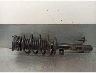 Replacement front right shock absorber for Ford Fiesta (CBK) 1.4 16V CAT OEM IAM reference 2S6118045AH 