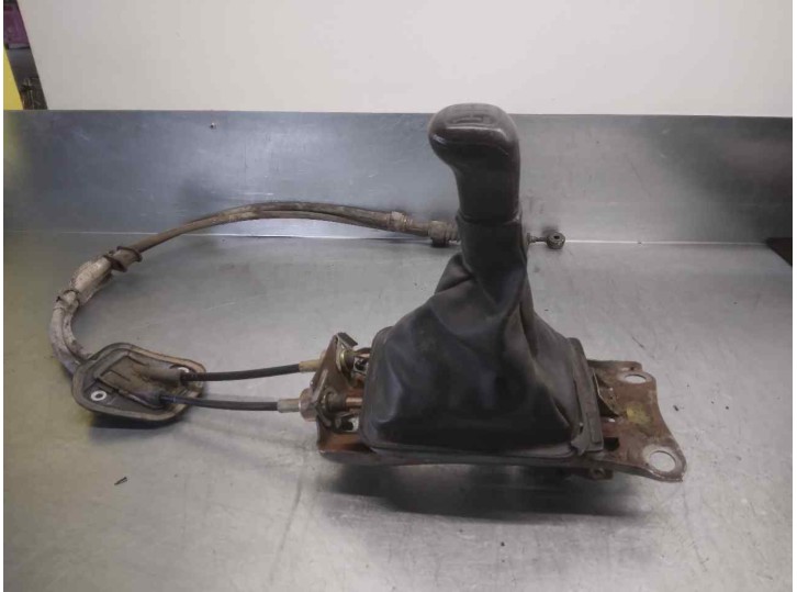 Recambio de palanca cambio para mg serie 600 (rh) 618 i referencia OEM IAM UKE100450PNC  