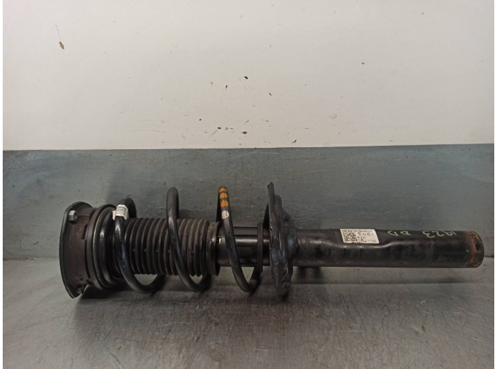 Recambio de amortiguador delantero derecho para seat ateca (5fp) referencia OEM IAM 5Q3413031H 