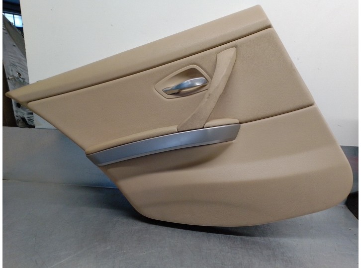 Recambio de guarnecido puerta trasera izquierda para bmw serie 3 berlina (e90) 2.0 turbodiesel cat referencia OEM IAM 6458991 