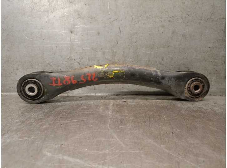 Recambio de brazo suspension superior trasero izquierdo para ford kuga ii (dm2) 2.0 tdci referencia OEM IAM 1752565 1752565 