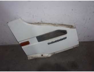 Recambio de aleta delantera derecha para iveco daily caja cerrada (1989 =>) 2.5 diesel referencia OEM IAM 93923132 BLANCA 