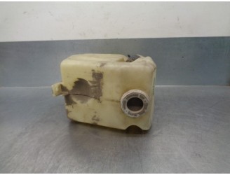 Replacement washer reservoir for Iveco Daily closed box van (1989 =>) 2.5 diesel OEM IAM reference 93928337 