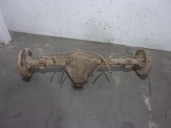 Recambio de puente trasero para daihatsu rocky todoterreno referencia OEM IAM  TAMBOR 5 AGUJEROS BURRA 22