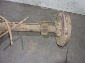 Recambio de puente trasero para daihatsu rocky todoterreno referencia OEM IAM  TAMBOR 5 AGUJEROS BURRA 22