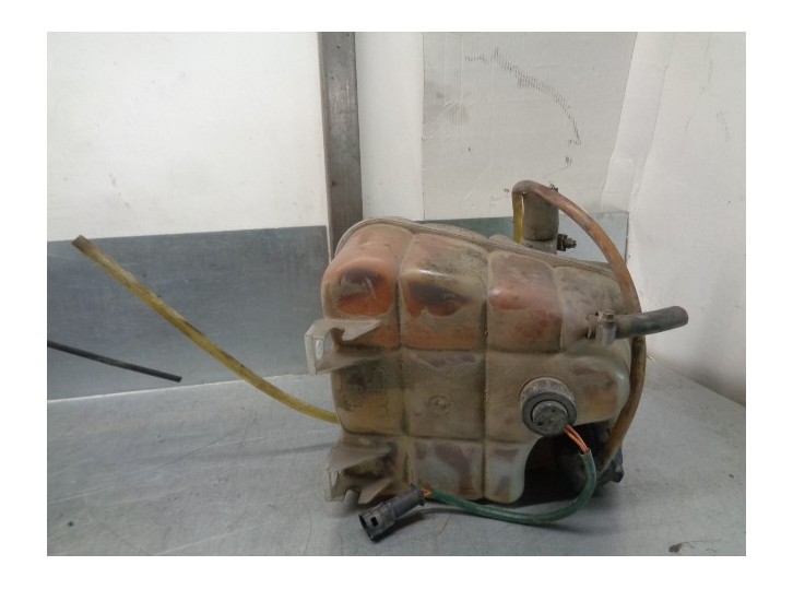 Replacement expansion tank for Iveco Daily closed box (1989 =>) 2.5 Diesel OEM IAM reference 93934760 