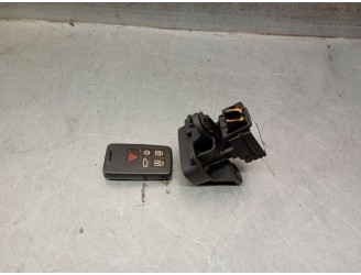 Replacement ignition switch for Volvo S60 II (134) D4 OEM IAM reference 28227917 28227917 