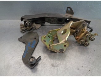 Recambio de bisagra puerta para mitsubishi space runner (n60) 2.0 i glx (i) referencia OEM IAM MR599174 MR294158 