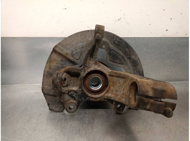 Replacement left front steering knuckle for Volvo S60 II (134) D4 OEM IAM reference 6G913K171A 31201285 