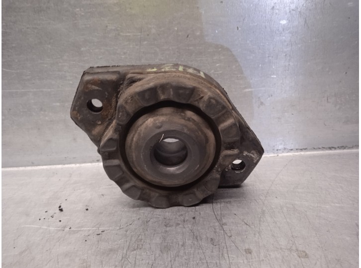 Recambio de soporte motor para volkswagen t4 transporter/furgoneta syncro (mod. 1991) 2.4 diesel referencia OEM IAM 701399201 