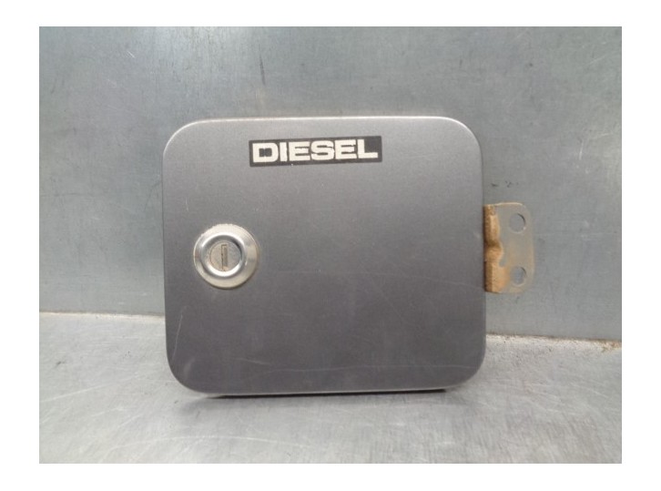 Recambio de tapa exterior combustible para daihatsu rocky todoterreno referencia OEM IAM 7730587602000  