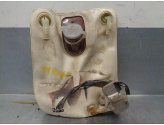 Recambio de deposito limpia para daihatsu rocky todoterreno referencia OEM IAM 2M12V  