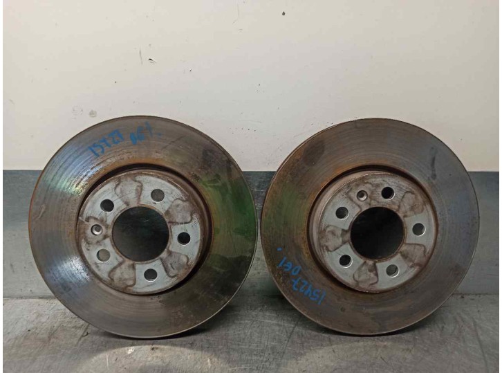 Recambio de disco freno delantero para seat arona fr referencia OEM IAM 2Q0615301H 