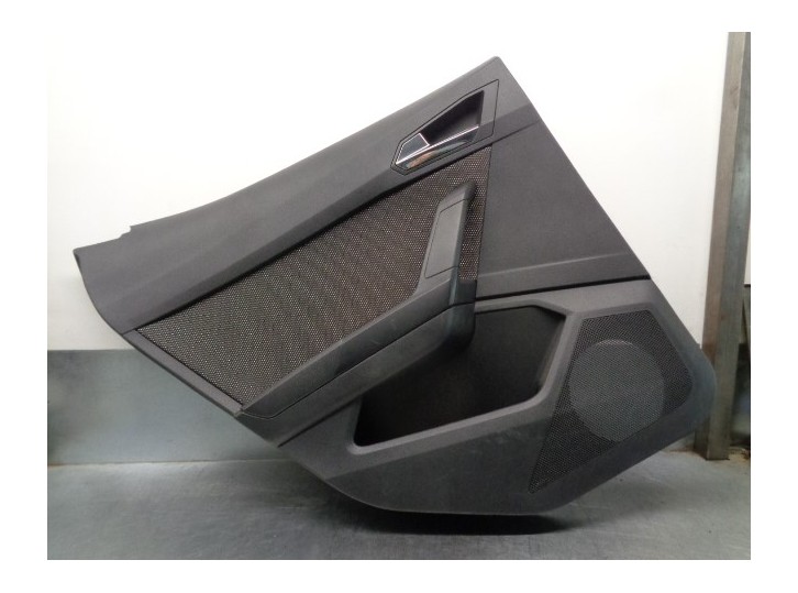 Recambio de guarnecido puerta trasera derecha para seat arona fr referencia OEM IAM 6F0867212J 6F0867134 