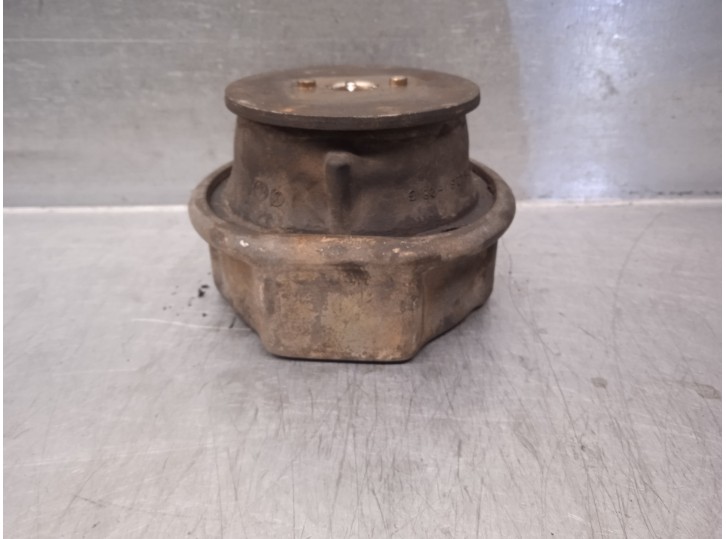 Replacement engine mount for Volkswagen T4 Transporter/Van Syncro (mod. 1991) 2.4 diesel OEM IAM reference 701199201D 