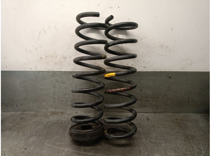 Recambio de muelle amortiguacion para ford kuga ii (dm2) 2.0 tdci referencia OEM IAM CV615560MLF CV615560MLF 