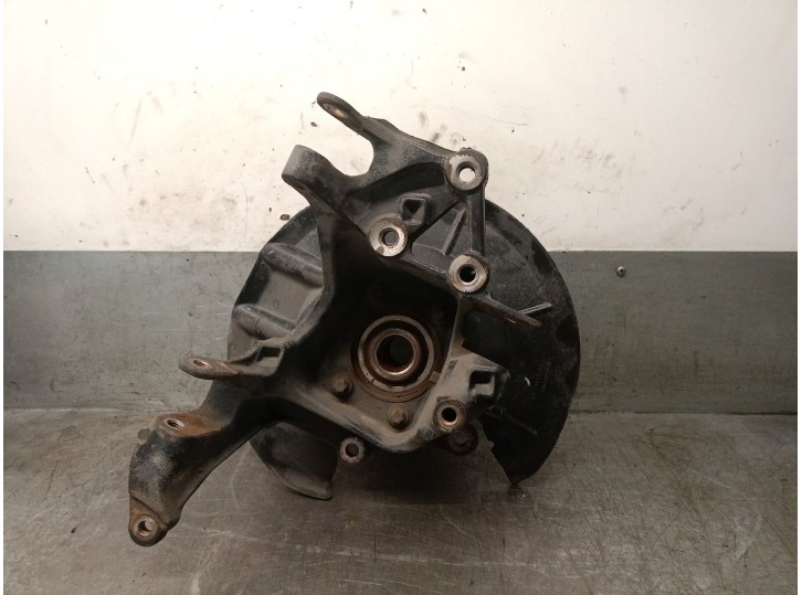 Recambio de mangueta trasera derecha para ford kuga ii (dm2) 2.0 tdci referencia OEM IAM GV615A968AAB GV615A968AAB 