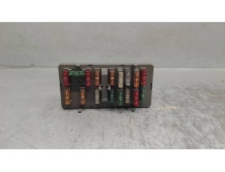 Replacement relay / fuse box for Citroën ZX 1.9 Diesel OEM IAM reference 9567793680 
