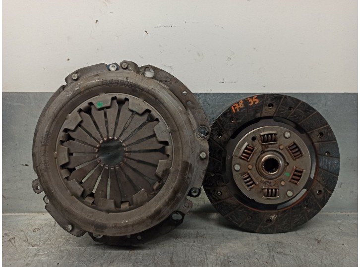 Recambio de kit embrague para renault megane i coach/coupe (da0) 1.6 referencia OEM IAM 7701470987 583905 VALEO