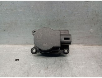 Recambio de motor apertura trampillas climatizador para ford kuga ii (dm2) 2.0 tdci referencia OEM IAM AV6N19E616AA 1786200 