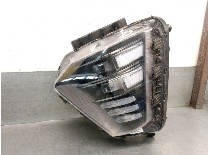Replacement left headlight for Hyundai Kona van/SUV (OS, OSE, OSI) EV OEM IAM reference 92101HF100 