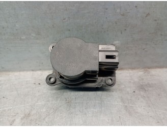 Recambio de motor apertura trampillas climatizador para ford kuga ii (dm2) 2.0 tdci referencia OEM IAM AV6N19E616AA 1786200 