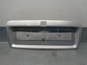 Recambio de molduras traseras para opel vectra b berlina 1.6 16v referencia OEM IAM 09134644  