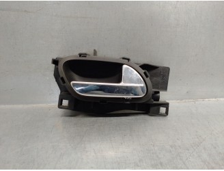 Replacement front right interior door handle for Citroën C4 saloon 1.6 HDi CAT (9HY / DV6TED4) OEM IAM reference 96435310VD 