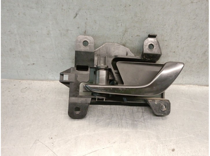 Recambio de maneta interior delantera izquierda para hyundai kona furgoneta/suv (os, ose, osi) ev referencia OEM IAM 82613BE010 