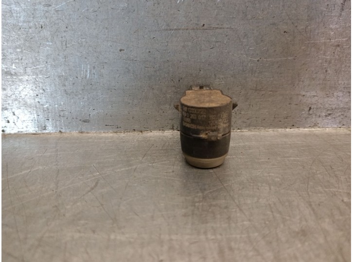 Recambio de sensor de aparcamiento para opel insignia a (g09) 2.0 cdti (68) referencia OEM IAM 13330722  