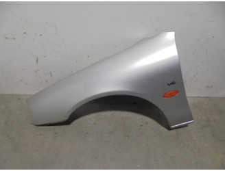 Replacement front left fender for Ford Mondeo estate (GD) 2.5 V6 24V CAT OEM IAM reference 1024176 GREY 
