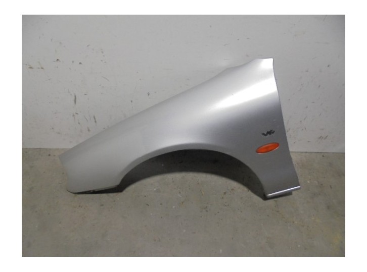 Recambio de aleta delantera izquierda para ford mondeo familiar (gd) 2.5 v6 24v cat referencia OEM IAM 1024176 GRIS 